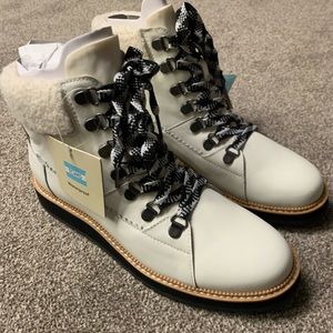 Toms Mesa boots
